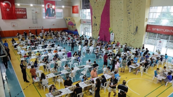 Mübin Boysan Satranç Turnuvası, Rize’de başladı.
